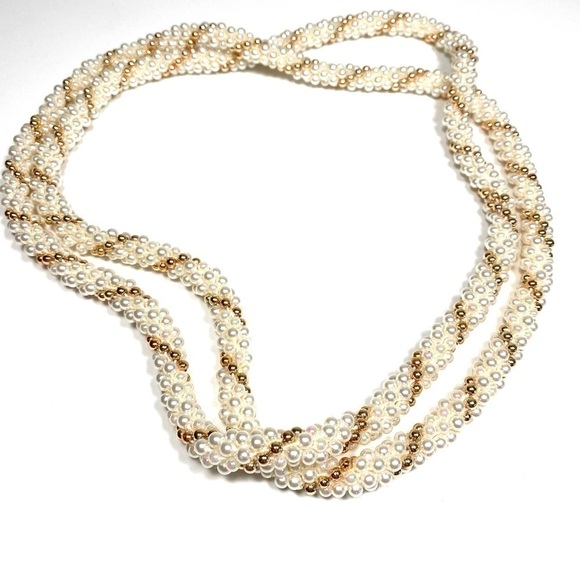 Necklace Beaded Pearlescent White Beads Gold Tone 50” - Picture 8 of 11